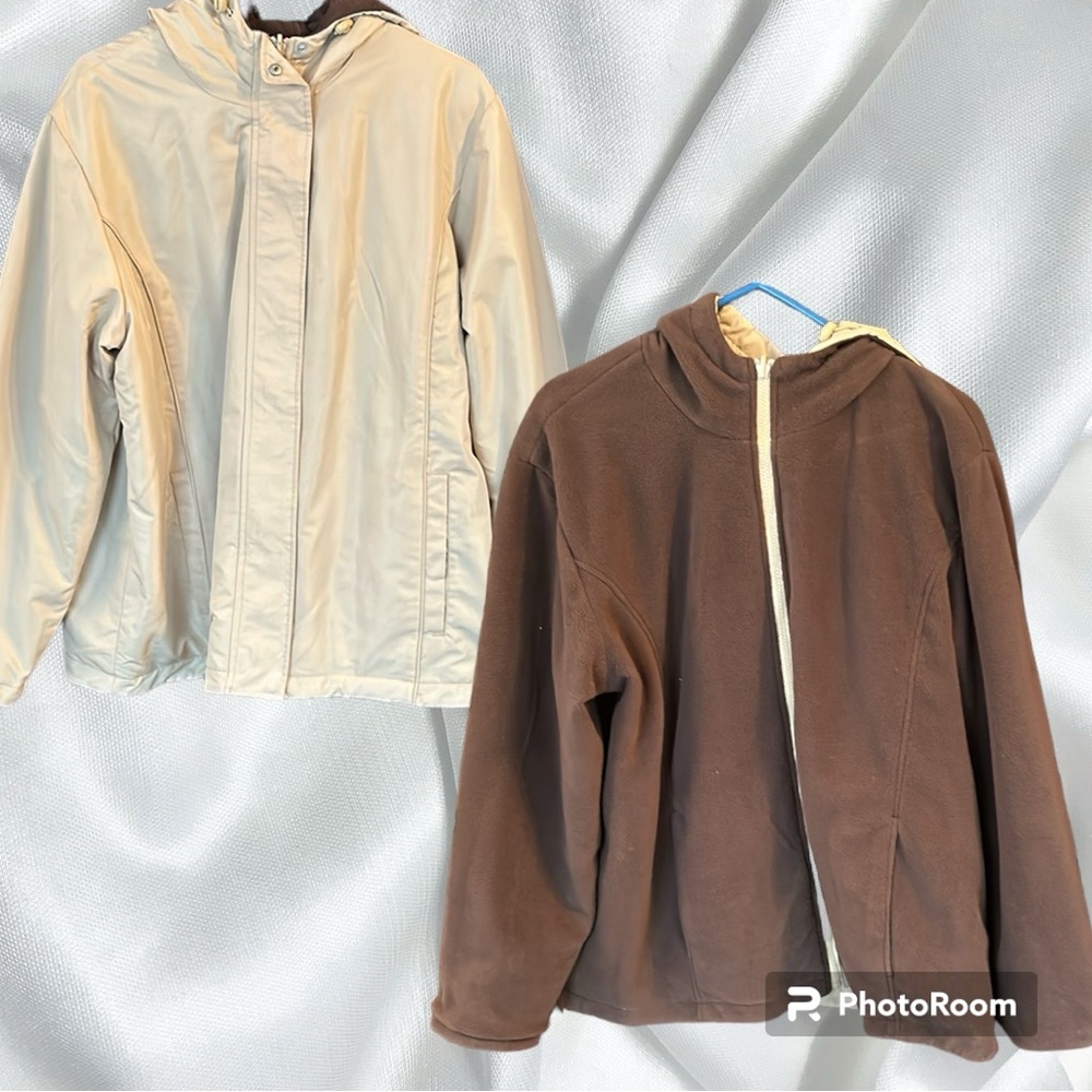 REVERSABLE jacket large/extra large